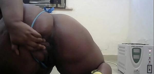  ebony bbw fart on webcam 2